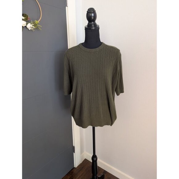 Vintage Erik Stewart Woman Olive Green Cable Knit Short Sleeve Sweater - Picture 1 of 8